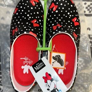 CROCS Minnie Mouse Red Black White Clogs